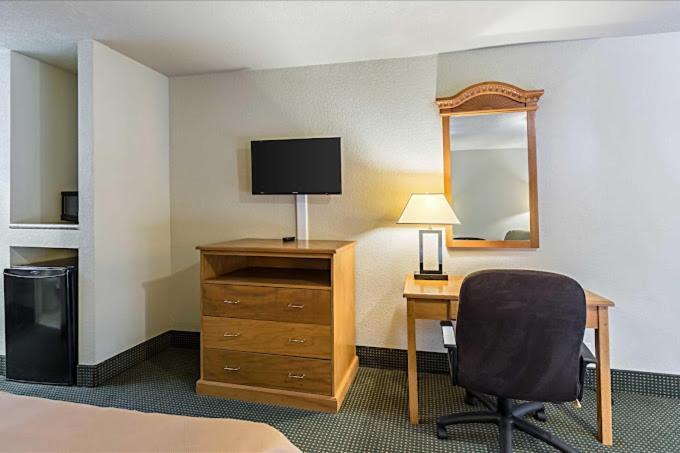 Eco-Inn Suites Baytown Extérieur photo