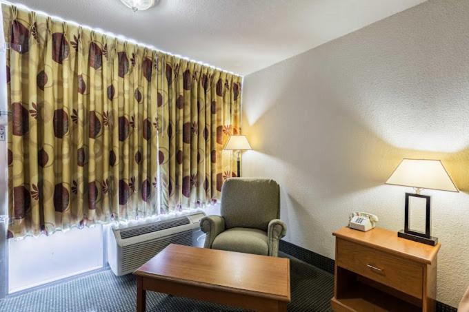 Eco-Inn Suites Baytown Extérieur photo